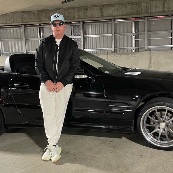 Meet your Posher, Michael - Picture 4 of 9